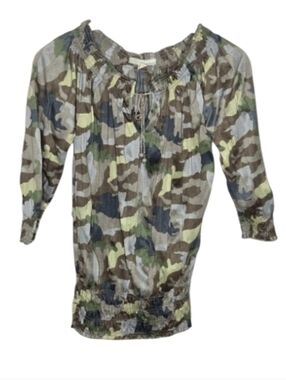 Derek Heart Camouflage Top